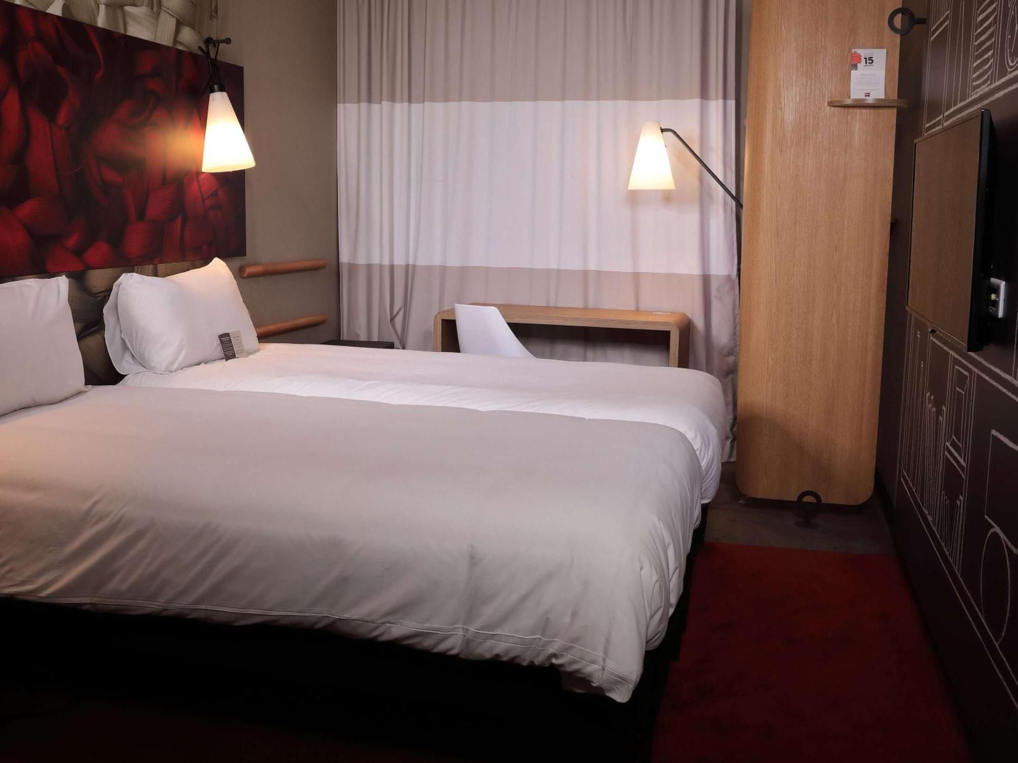 Ibis Rabat Agdal Hotel Exterior photo