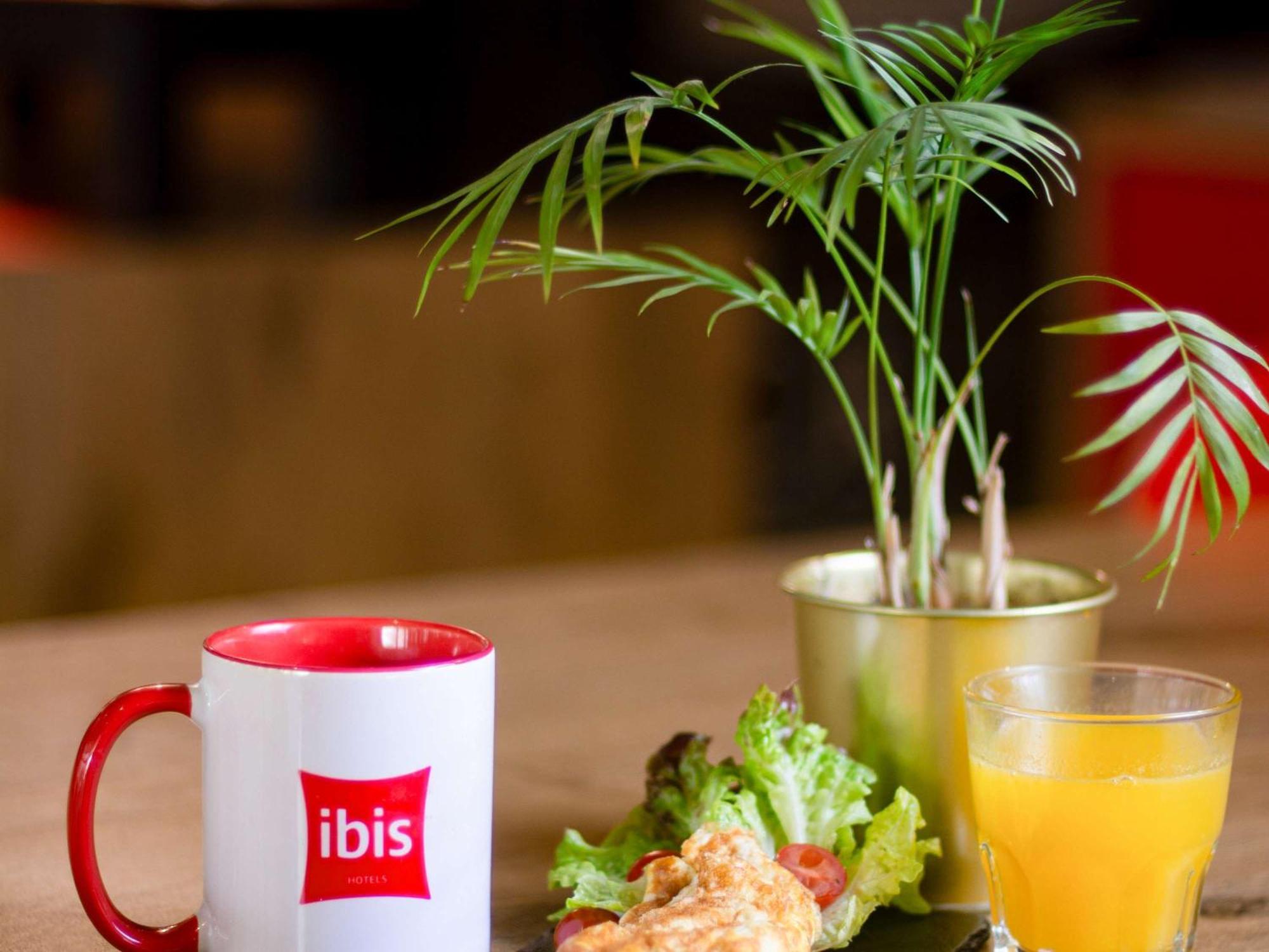 Ibis Rabat Agdal Hotel Exterior photo