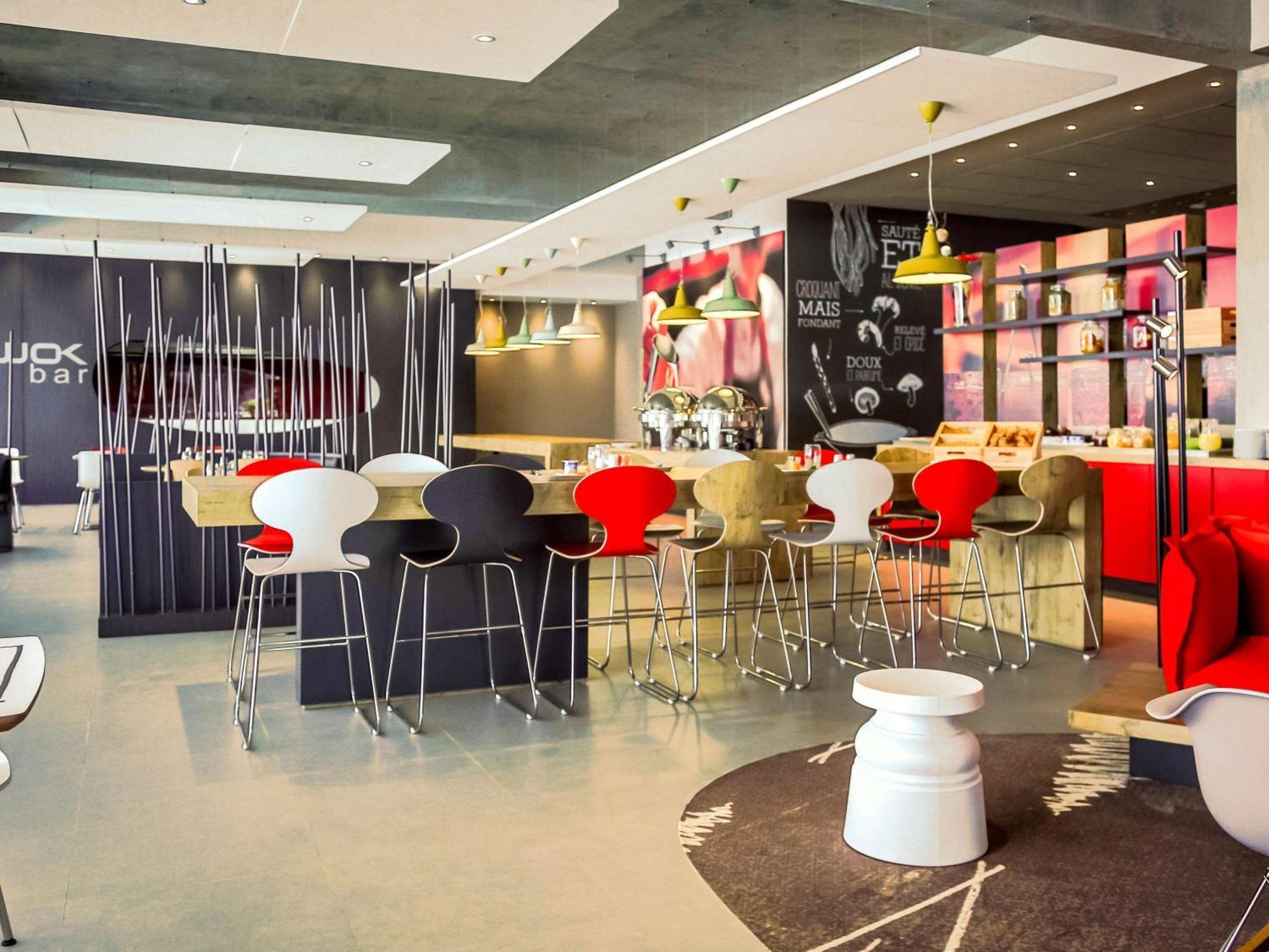 Ibis Rabat Agdal Hotel Exterior photo